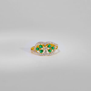 Emerald Stone With Solitaire Ring