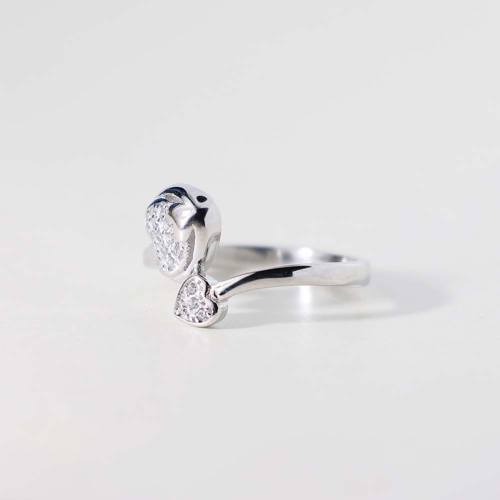 Intertwined Hearts Ring - Image 4