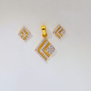 Calla Pleated Ladies Pendent Set