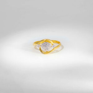 Sparkling Star Stone Ring