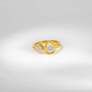 Liana Solitaire Gold Ring