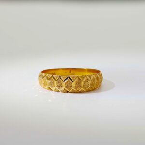 Lumina Ladies Cut Ring