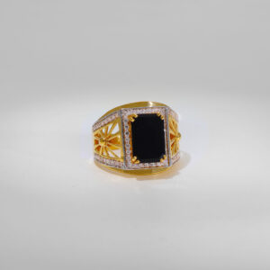 Black Stone Gold Signet Ring